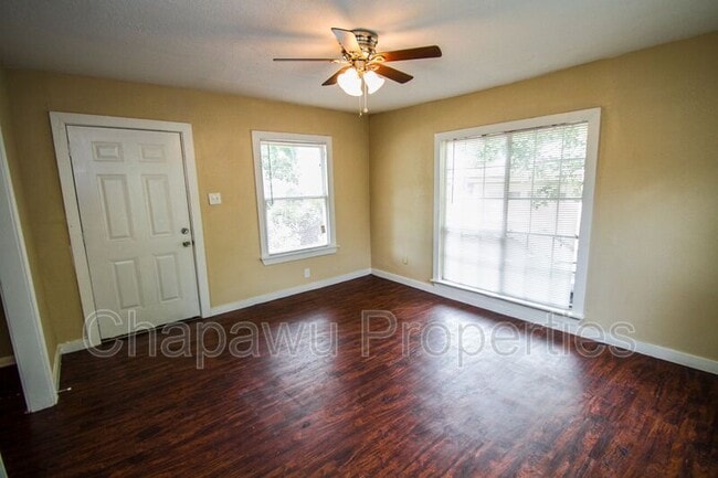 Building Photo - 1414 Gorman