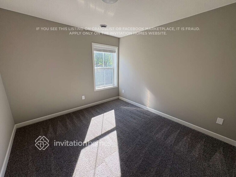 Building Photo - 6488 Inspire Cir S