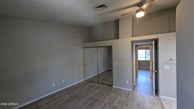 Building Photo - 860 N McQueen Rd