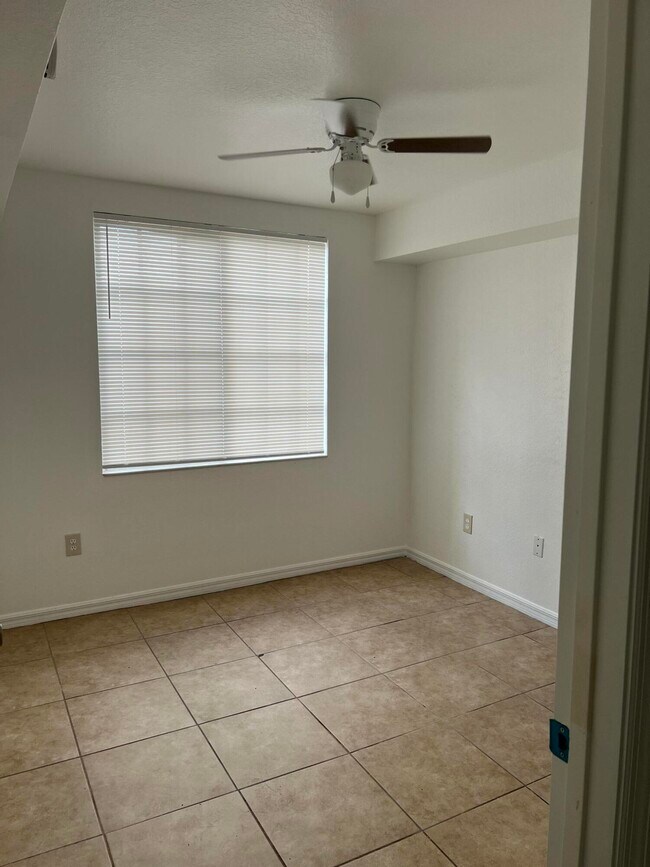 Building Photo - 6769 Heritage Grande