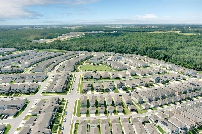 Building Photo - 15121 Book Club Rd
