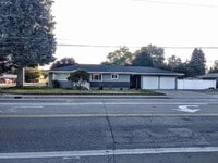 Building Photo - 1201 N 15th St