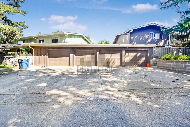 Building Photo - 5222 Nob Ln