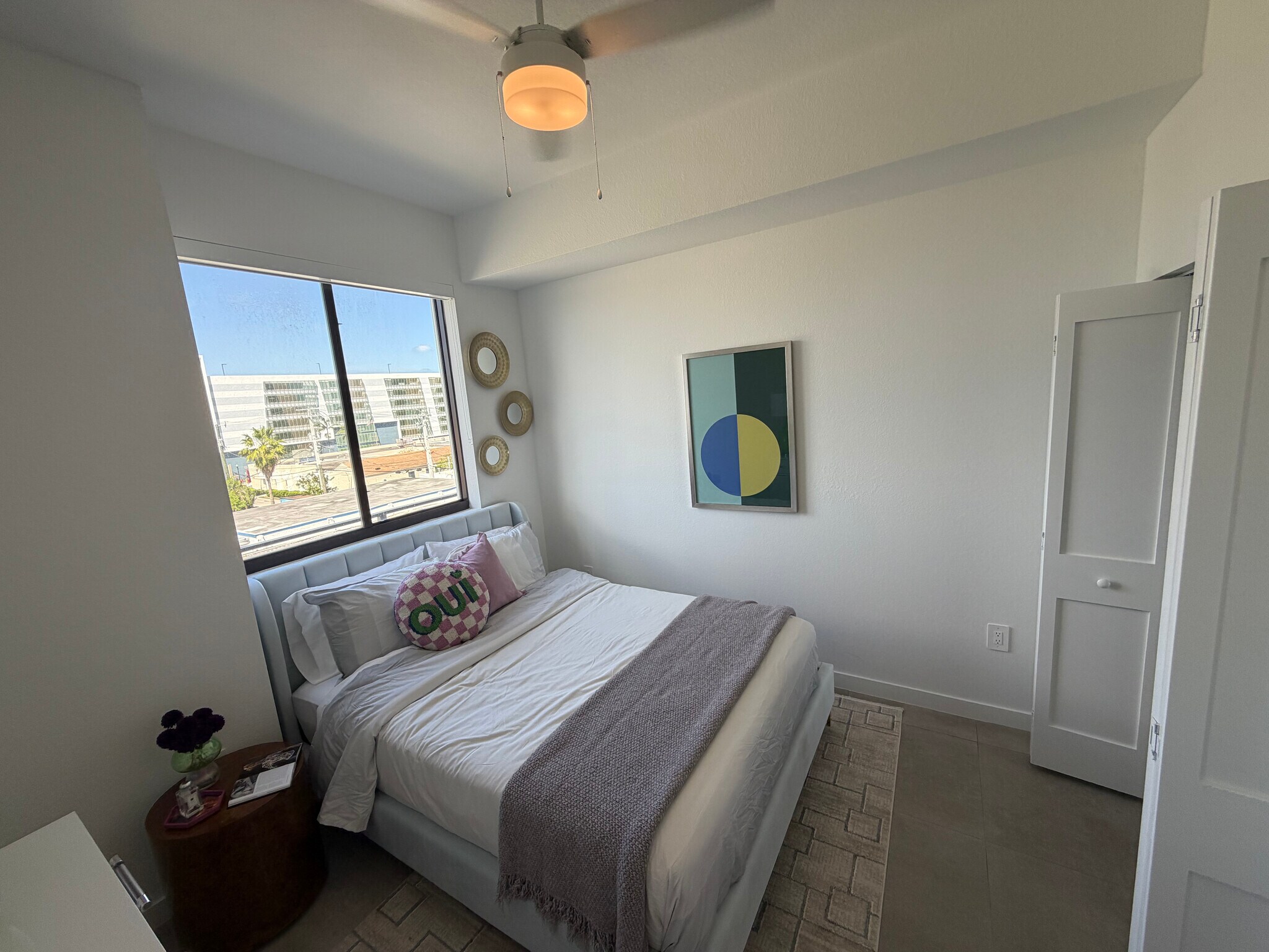 Building Photo - 1851 Fillmore St