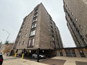 Building Photo - 2300 N Harlem Ave