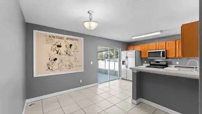 Building Photo - Davenport 3 Bedroom 2 Bathroom Corner Lot!!!