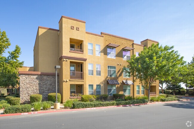 Primary Photo - Seasons at Laguna Ridge a 55+ Senior Communit