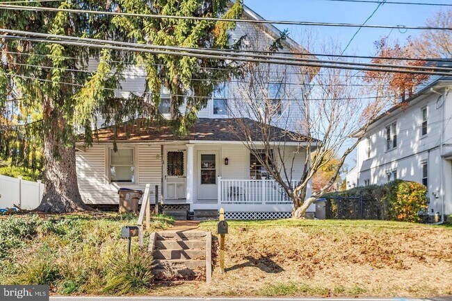 Building Photo - 37 Bishop Hollow Rd