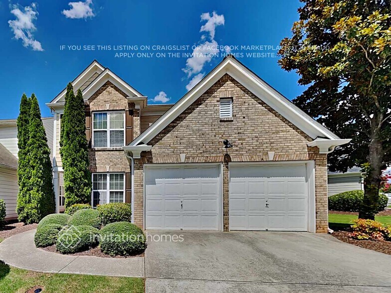 Primary Photo - 320 Balaban Cir