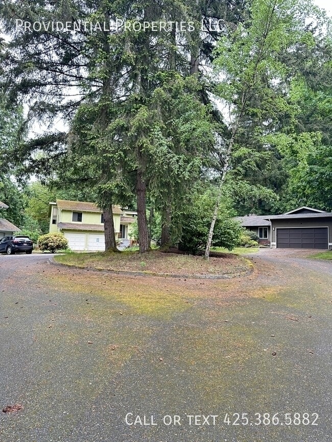 Building Photo - 3309 173rd Pl NE
