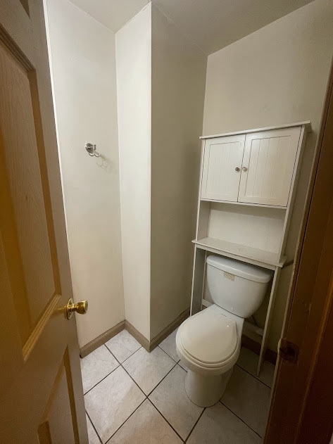Apt 1- Bathroom - 3103 Haverford Ave