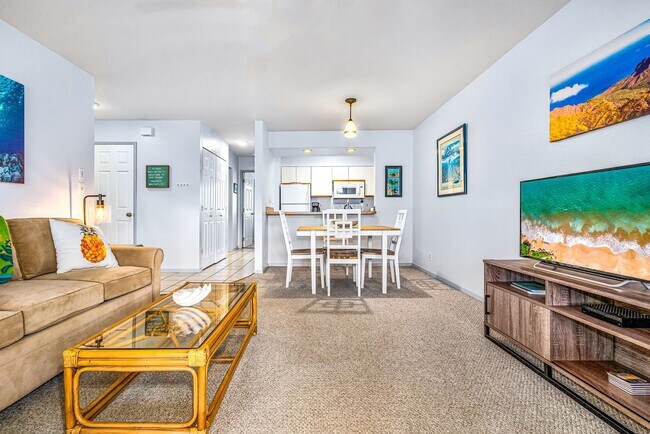 Building Photo - Fully Furnished, 1 Bed/1 Bath, Kihei Bay Vista with Pool