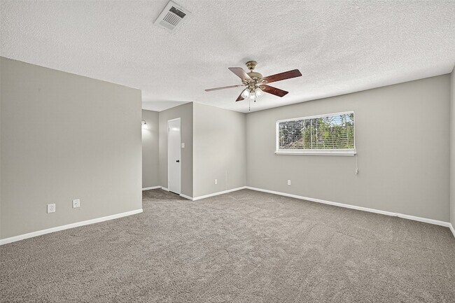 Building Photo - 14535 Misty Meadow Ln