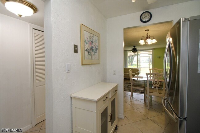 Building Photo - 175 Turtle Lake Ct