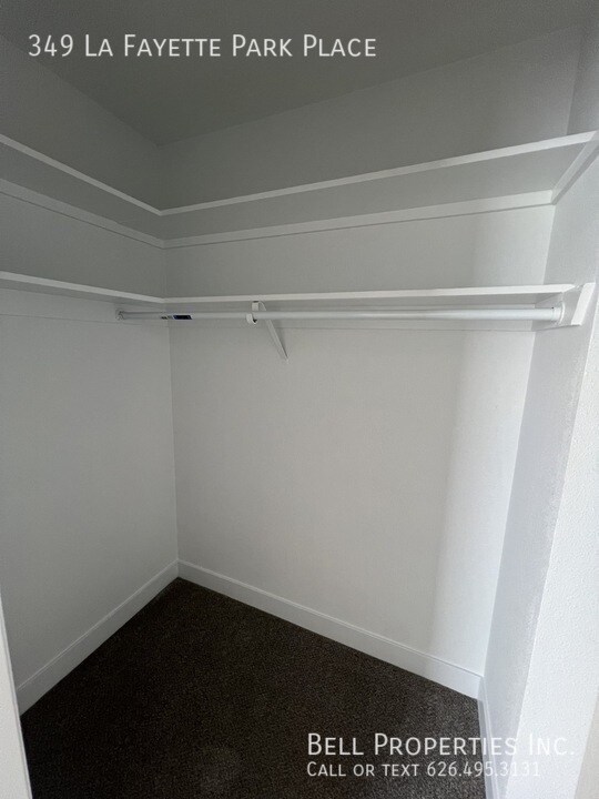 Building Photo - 349 La Fayette Park Pl