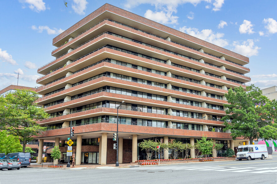 Building Photo - 2555 Pennsylvania Ave NW