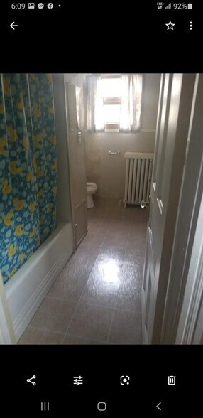 Building Photo - 1412 18th Ave