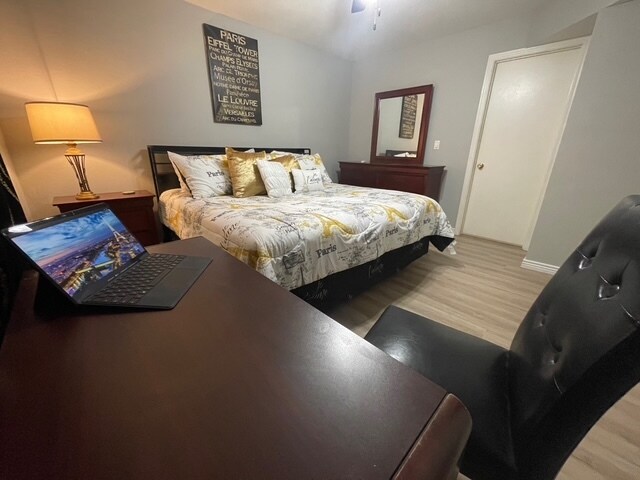 Master Bedroom - 1385 W University Ave