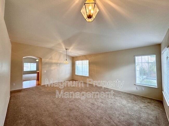 Building Photo - 32034 Corte La Puenta