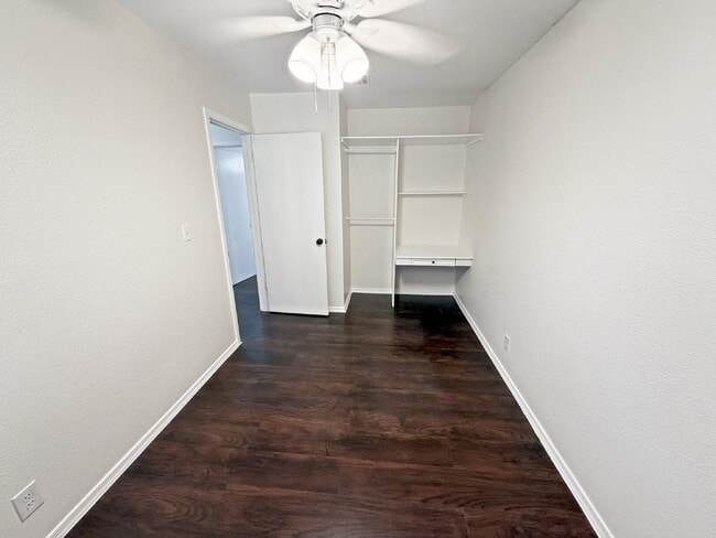 Building Photo - 5215 Village Haven