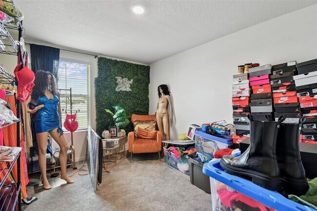 Building Photo - 7380 Sail Clover Ln