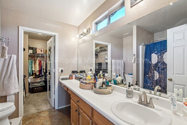 Building Photo - 12571 W Mauna Loa Ln