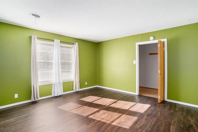 Building Photo - 312 Stroud St