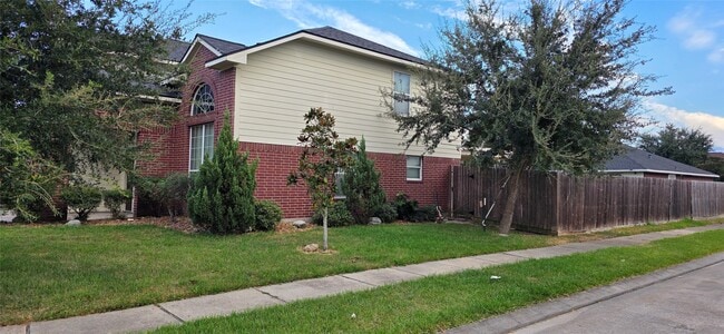 Building Photo - 5210 Nautilus Ln