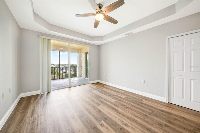 Building Photo - 255 West End Dr