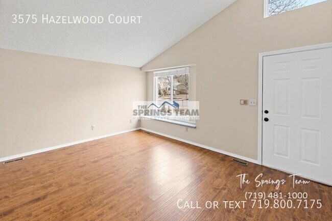 Building Photo - 3575 Hazelwood Ct