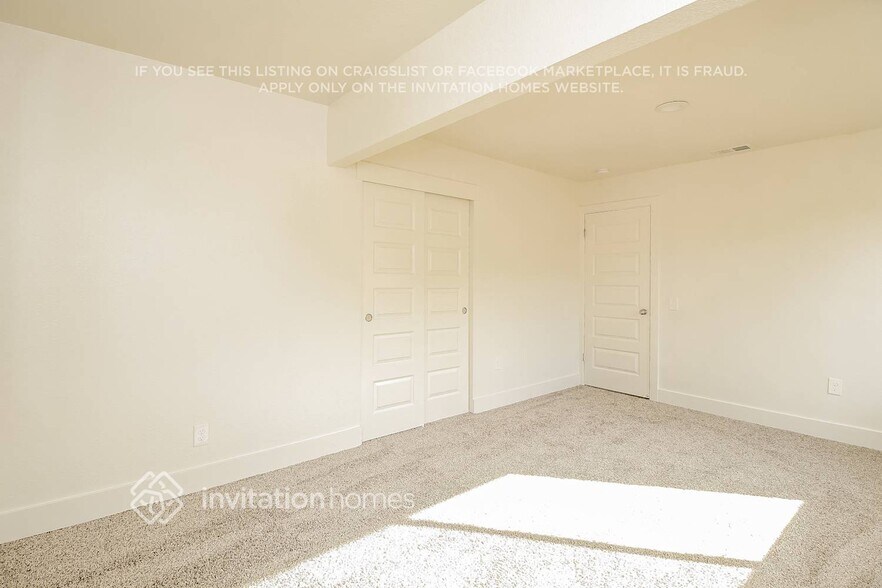 Building Photo - 3014 La Rue Way