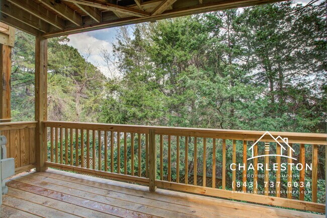 Building Photo - 4902 Lake Palmetto Ln