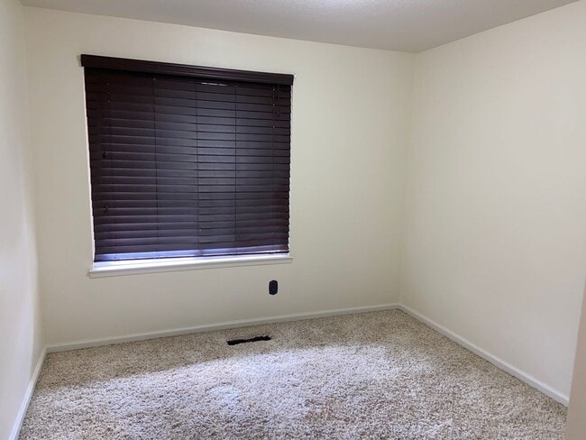Building Photo - *COMING SOON* Sparks Single Story Home - 4...