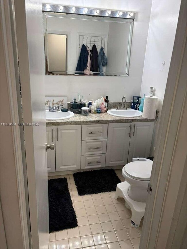 Building Photo - 5840 W 26th Ave