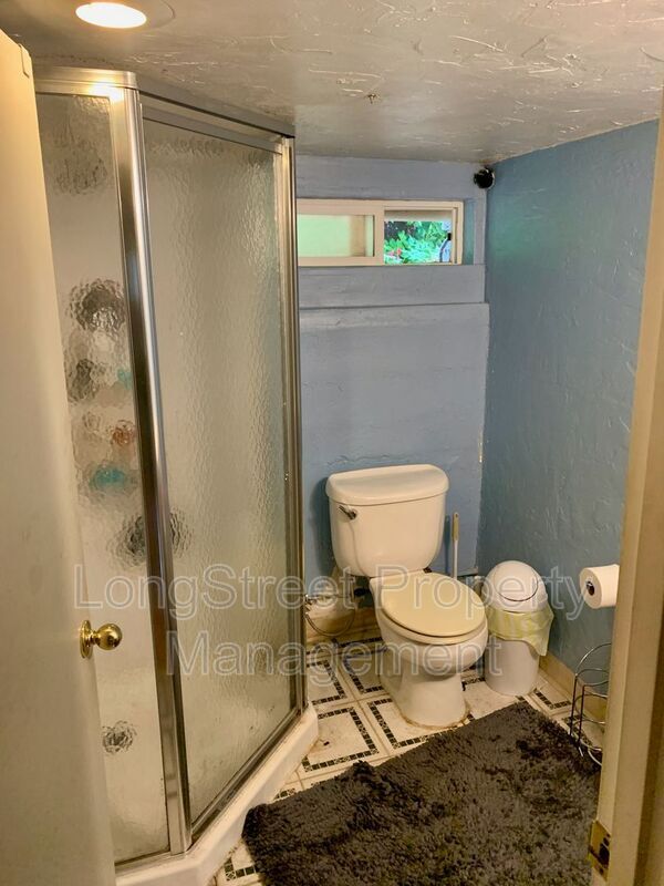 Building Photo - 227 NW 23rd St