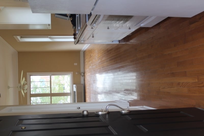 Building Photo - 211 W Fairview Ave