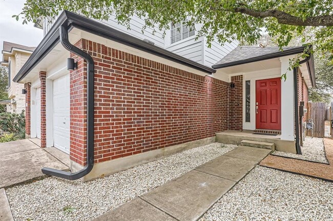 Building Photo - 14417 Mowsbury Dr