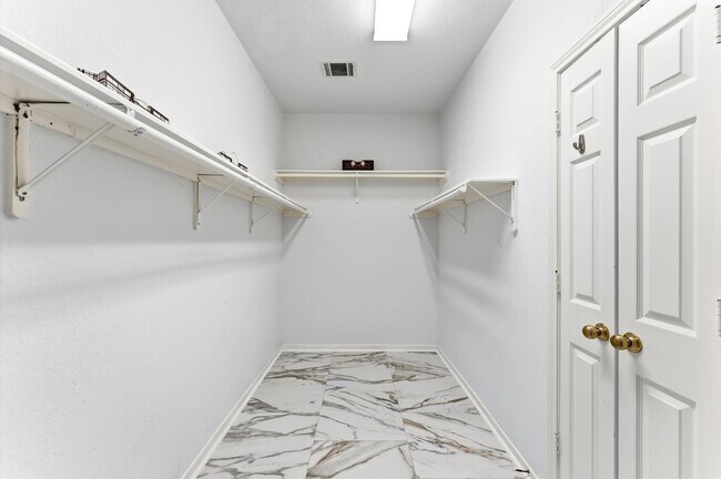 Building Photo - 91 S Downy Willow Cir