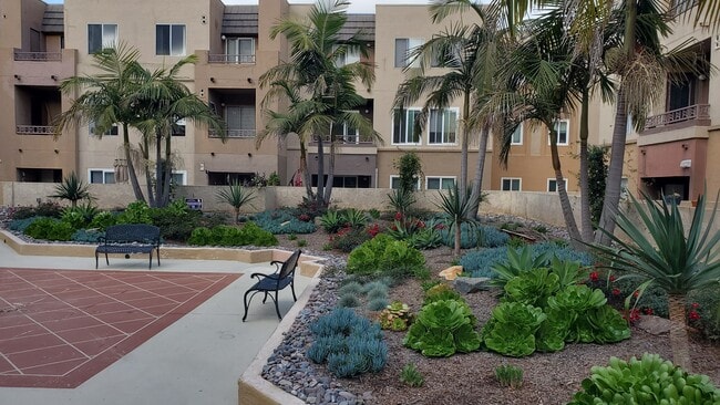 Building Photo - 3520 Lebon Dr