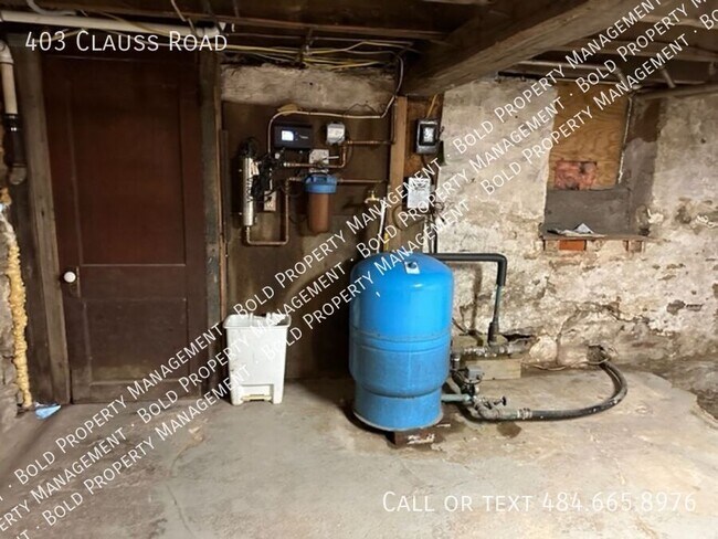 Building Photo - 403 Clauss Rd