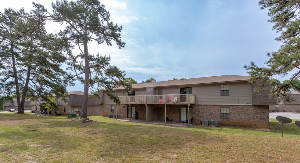 Building Photo - Eastgate Landing Apartments