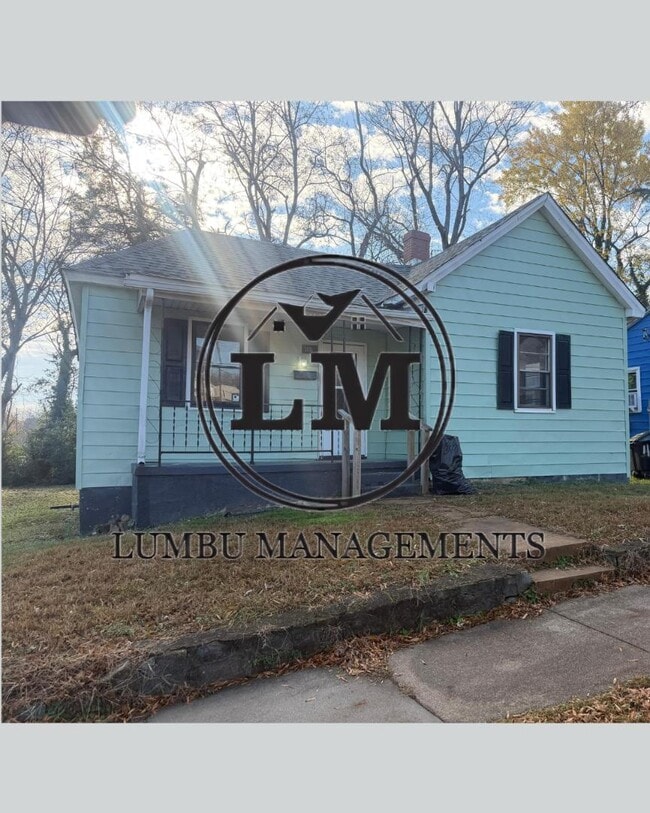 Primary Photo - 1131 Stokes St