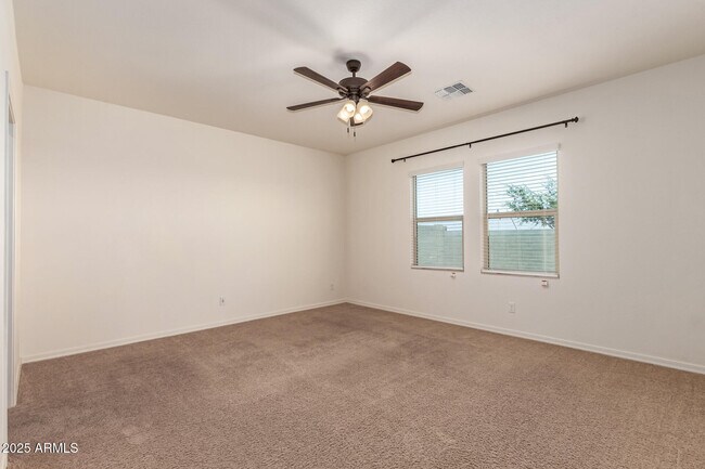 Building Photo - 5875 N 195th Dr
