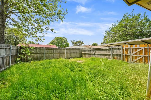 Building Photo - 9214 Vagas Dr