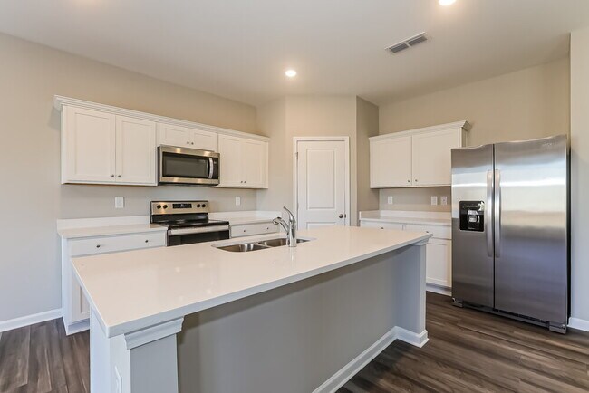 Building Photo - 117 Bentwater Wy