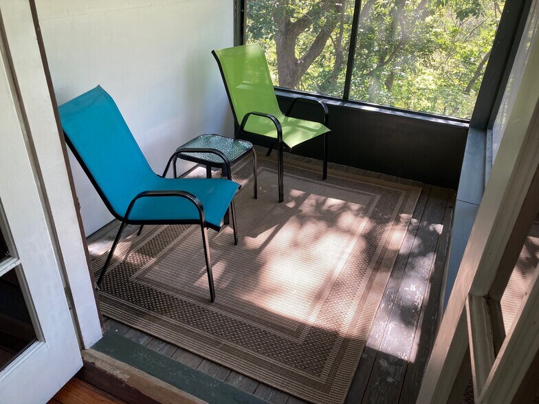 Building Photo - 11311 E 87th St