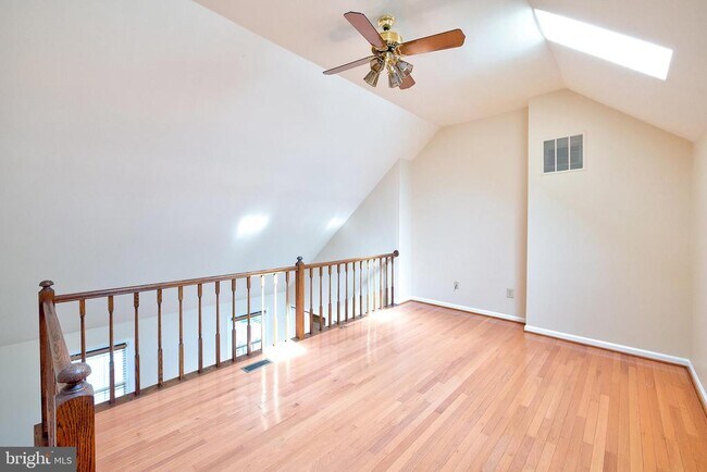 Building Photo - 11633 Pleasant Meadow Dr