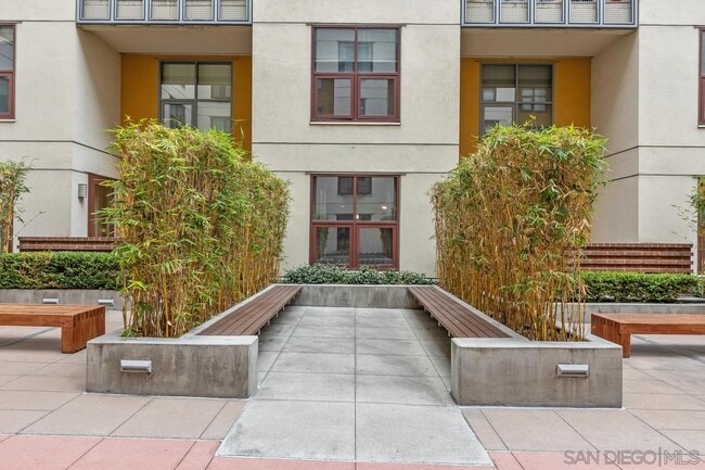 Building Photo - 1150 J St