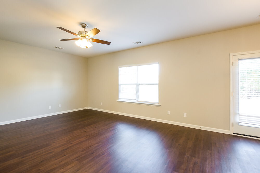 Building Photo - 38 Bollen Ln