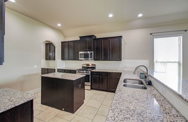 Building Photo - 11702 Eagle Ridge Dr